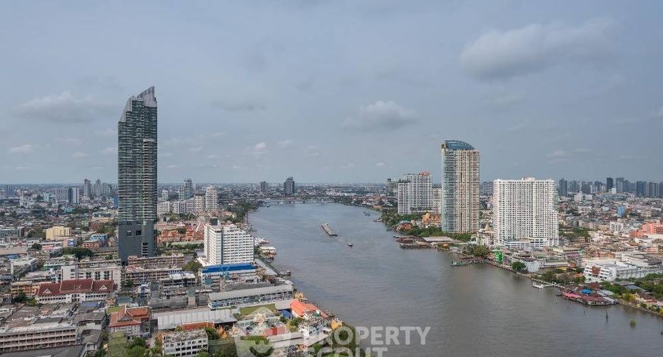 Condo en alquiler de 3 habitaciones en Bang Kho Laem, Bangkok