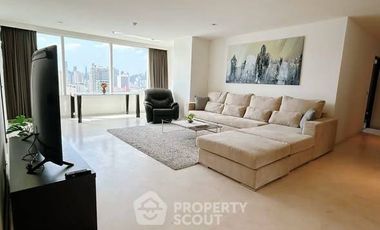 For rent 3 bedrooms condo in Watthana, Bangkok