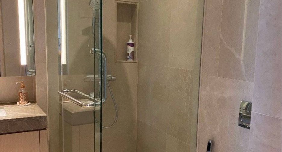 À vendre 1 chambre condo à Khlong San, Bangkok
