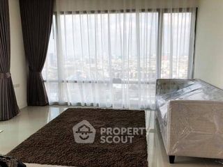 For sale 2 bedrooms condo in Yan Nawa, Bangkok