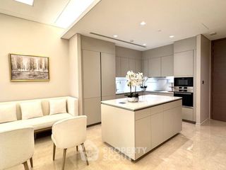 For sale 2 bedrooms condo in Pathum Wan, Bangkok