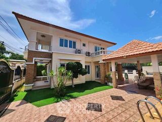 Casa en venta de 4 habitaciones en Bang Lamung, Chonburi