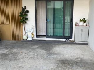 For sale 4 bedrooms house in Phan Thong, Chonburi