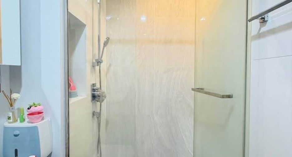 Wohnung zum Kauf mit 1 Zimmer in Bang Sue, Bangkok