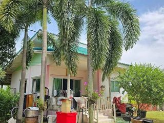 For sale 3 bedrooms house in Si Racha, Chonburi