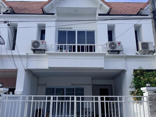 Casa adosada en alquiler de 3 habitaciones en Ko Samui, Surat Thani