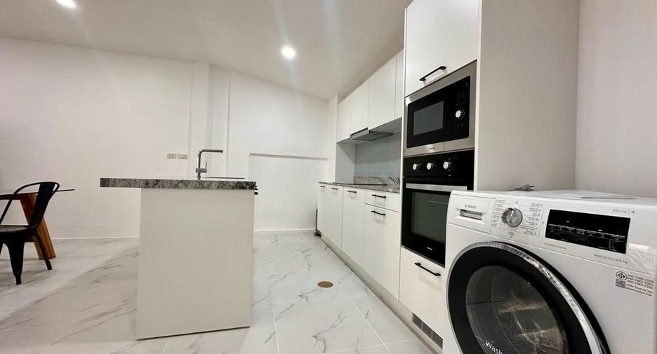Casa adosada en alquiler de 3 habitaciones en Ko Samui, Surat Thani
