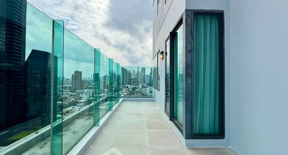 Wohnung zur Miete und zum Kauf mit 2 Zimmer in Khlong Toei, Bangkok