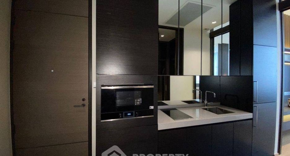 For sale 1 bed condo in Pathum Wan, Bangkok