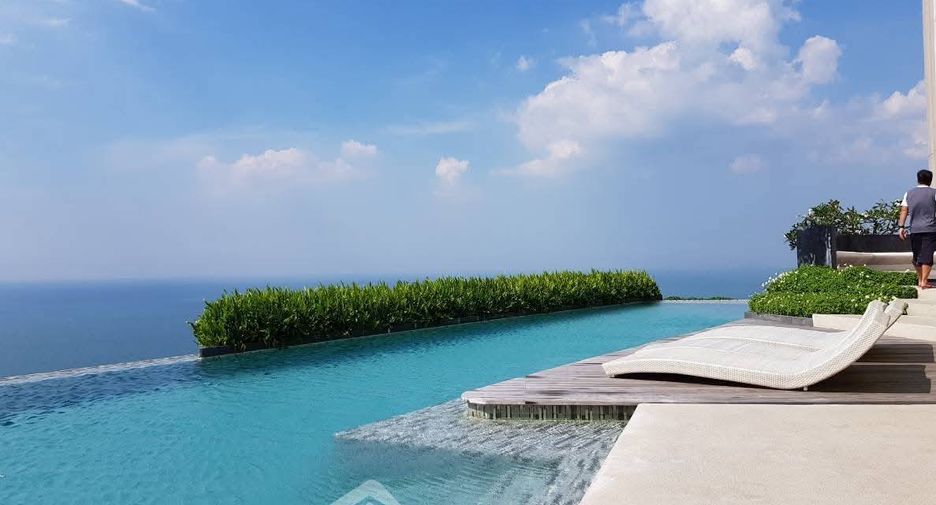 For sale 2 bedrooms condo in Bang Lamung, Chonburi