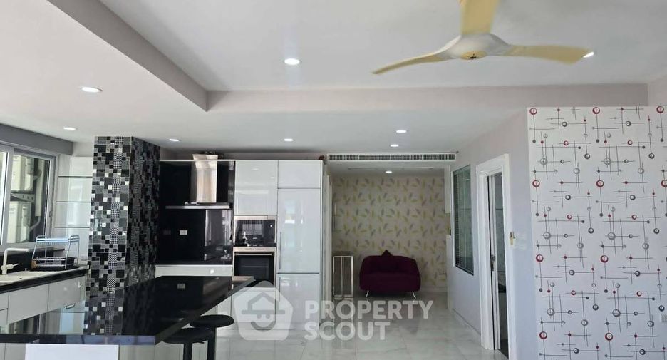 For rent そして for sale 3 ベッドルーム condo in Bang Lamung, Chonburi