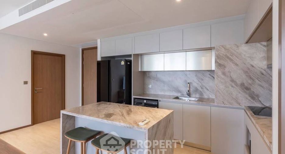 For sale 1 bed condo in Khlong Toei, Bangkok