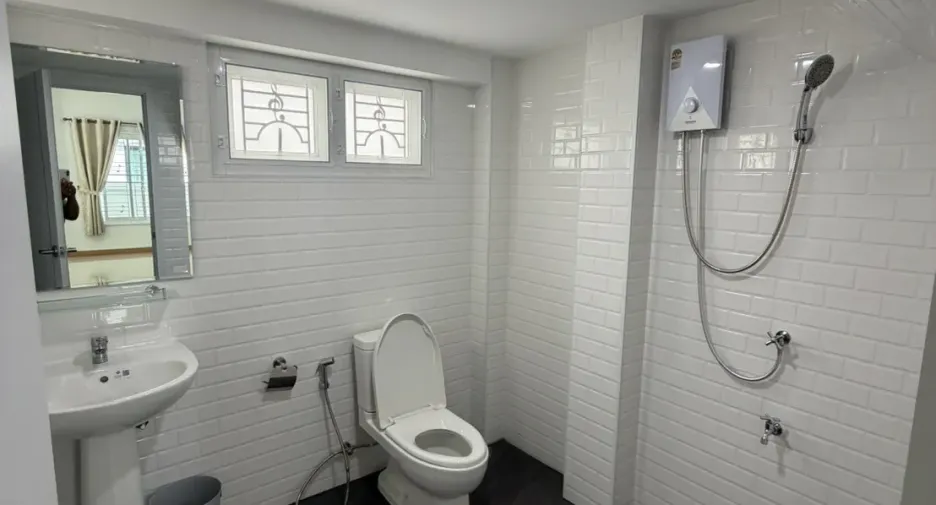 For rent 3 ベッドルーム house in Saraphi, Chiang Mai