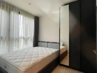 Condo en venta y en alquiler de 1 habitaciones en Huai Khwang, Bangkok