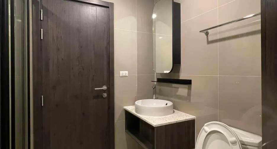 À vendre et à louer 1 chambre condo à Huai Khwang, Bangkok