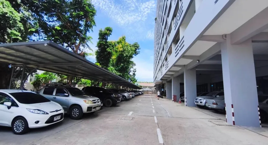 For rent studio condo in Bang Lamung, Chonburi