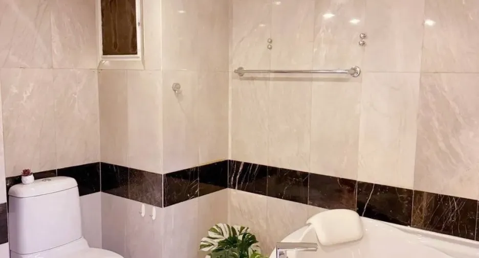 For rent 4 bedrooms condo in Mueang Chiang Mai, Chiang Mai