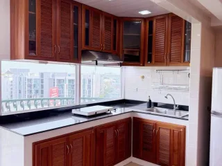 For rent 4 bedrooms condo in Mueang Chiang Mai, Chiang Mai