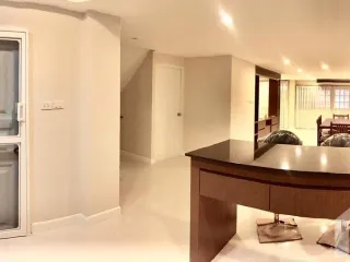 For rent 3 bedrooms townhouse in Watthana, Bangkok
