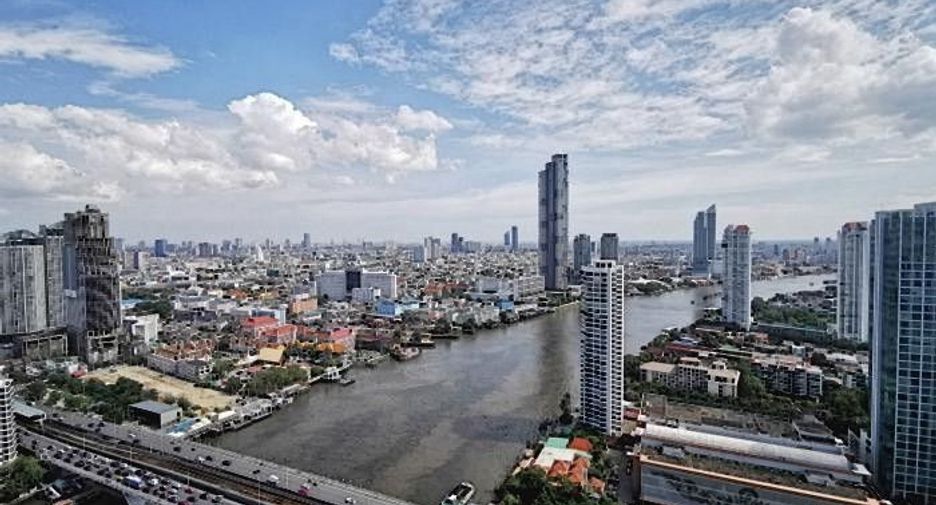 For rent 1 bed condo in Sathon, Bangkok