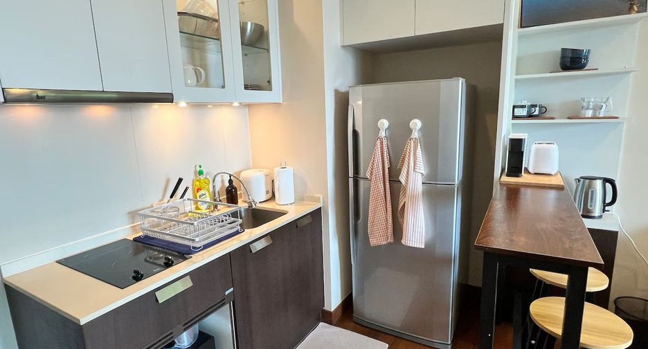 Wohnung zur Miete mit 1 Zimmer in Watthana, Bangkok