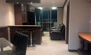 For rent 2 bedrooms condo in Yan Nawa, Bangkok
