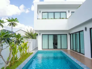Villa en venta y en alquiler de 4 habitaciones en Mueang Krabi, Krabi