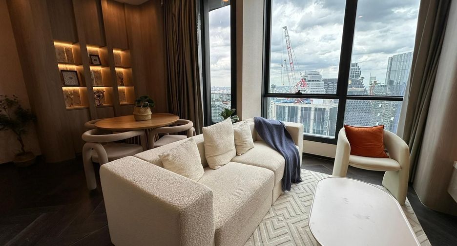 For sale 2 bedrooms condo in Khlong Toei, Bangkok