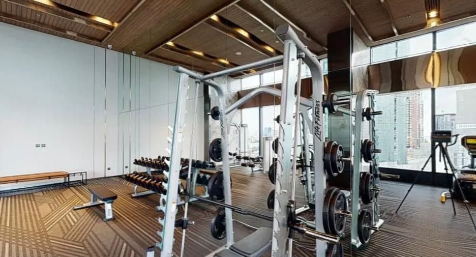 For sale 2 bedrooms condo in Khlong Toei, Bangkok