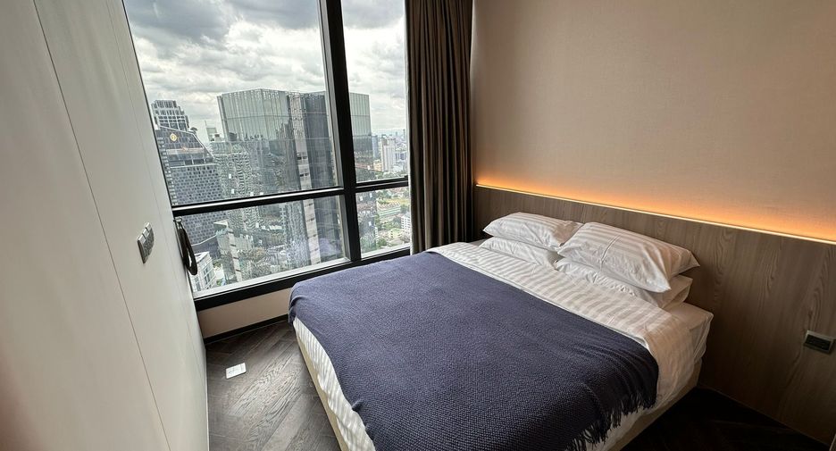 For sale 2 bedrooms condo in Khlong Toei, Bangkok