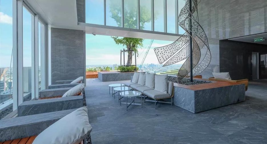 For sale 2 bedrooms condo in Khlong Toei, Bangkok