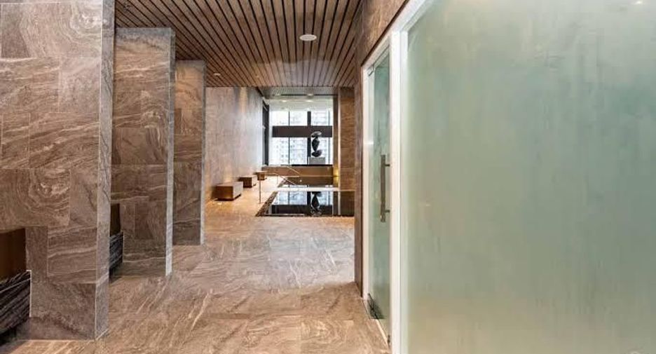 For sale 2 bedrooms condo in Khlong Toei, Bangkok