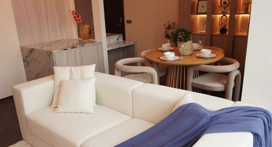 For sale 2 bedrooms condo in Khlong Toei, Bangkok