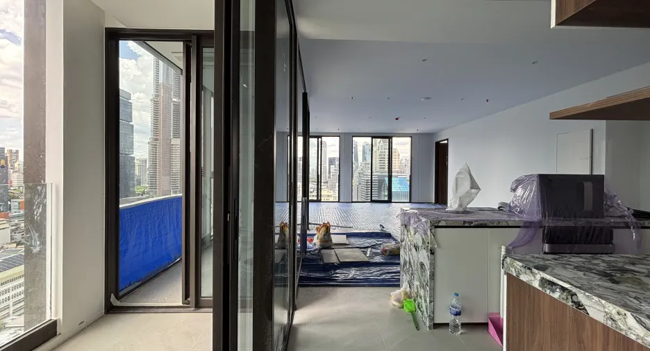 For sale 3 bedrooms condo in Sathon, Bangkok