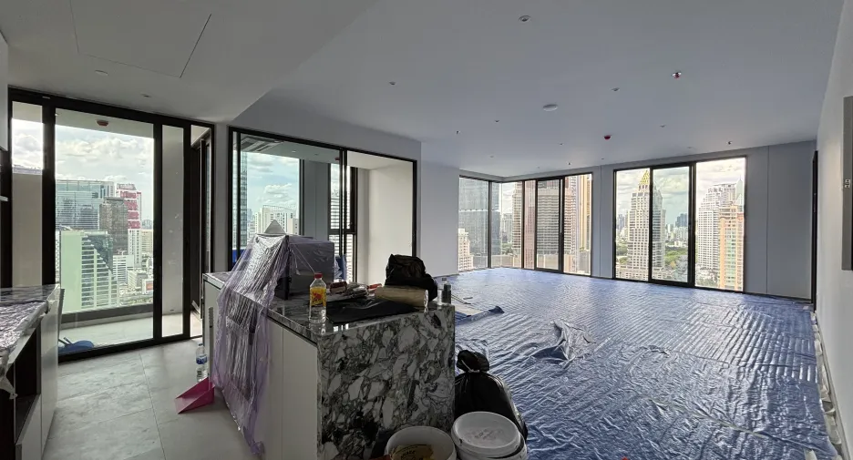 For sale 3 bedrooms condo in Sathon, Bangkok