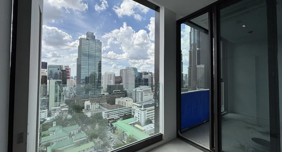 For sale 3 bedrooms condo in Sathon, Bangkok