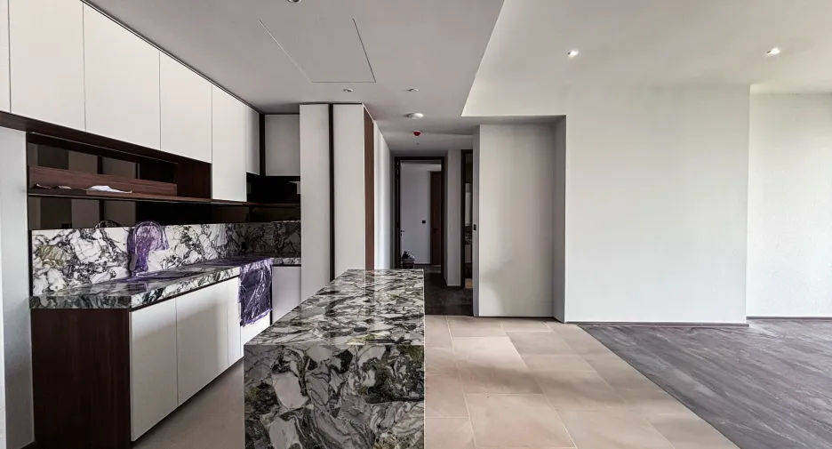 For sale 2 bedrooms condo in Sathon, Bangkok