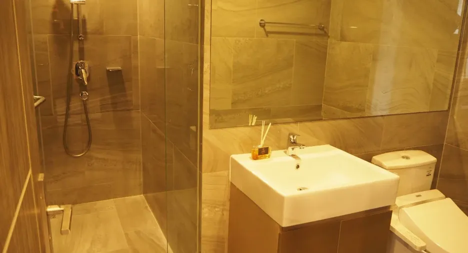 For rent 1 bed condo in Ratchathewi, Bangkok