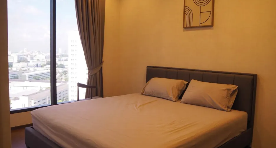 For rent 1 bed condo in Ratchathewi, Bangkok