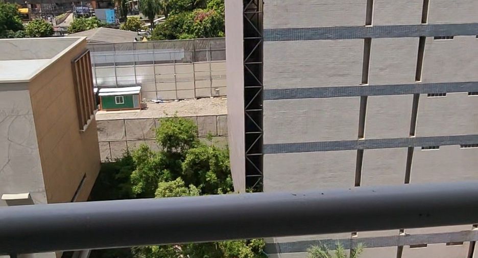 Condo en alquiler de 1 habitaciones en Sathon, Bangkok