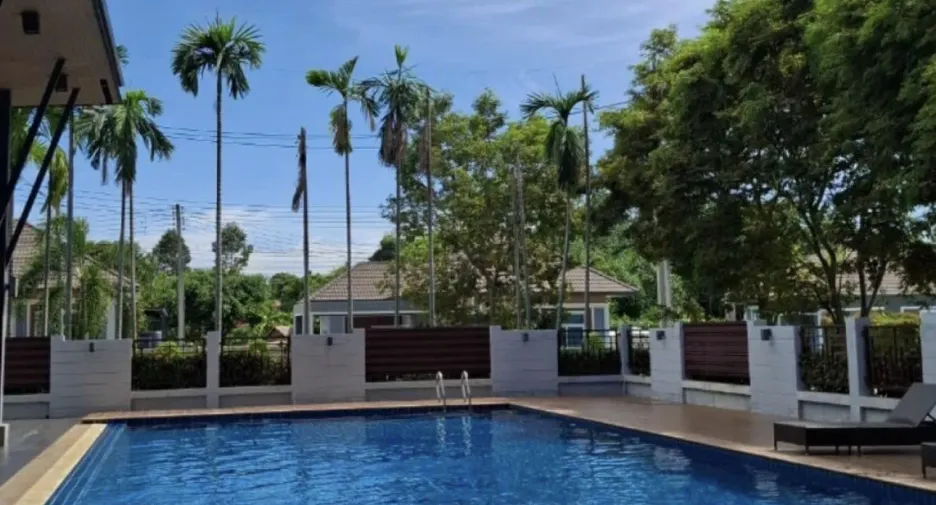 For rent 4 bedrooms house in Bang Saray, Pattaya