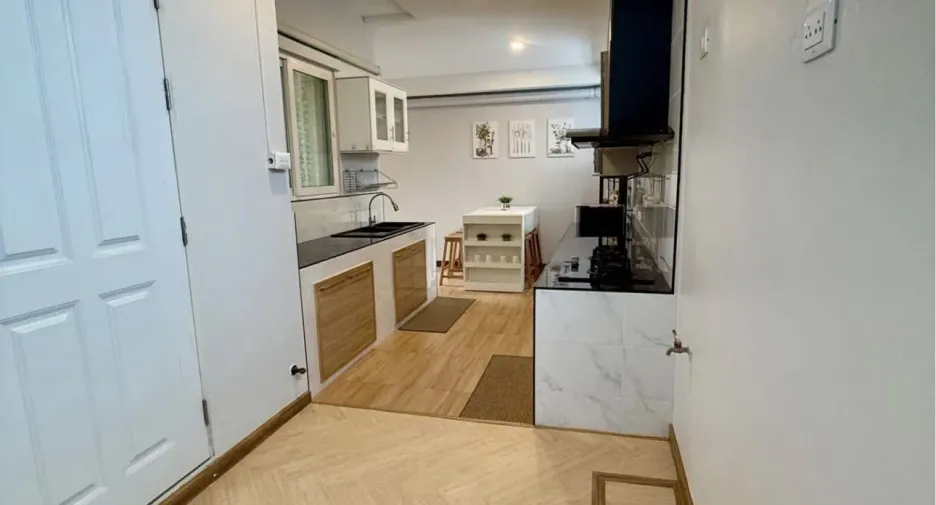 For rent 4 bedrooms house in Bang Saray, Pattaya
