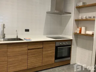 For rent 3 bedrooms townhouse in Watthana, Bangkok