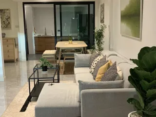 For rent 3 bedrooms townhouse in Watthana, Bangkok
