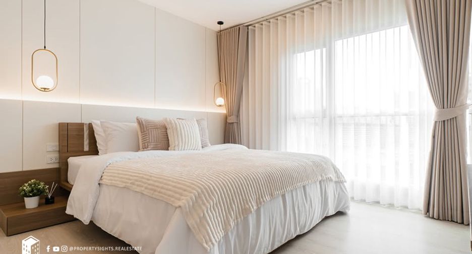 Condo en alquiler de 2 habitaciones en Huai Khwang, Bangkok
