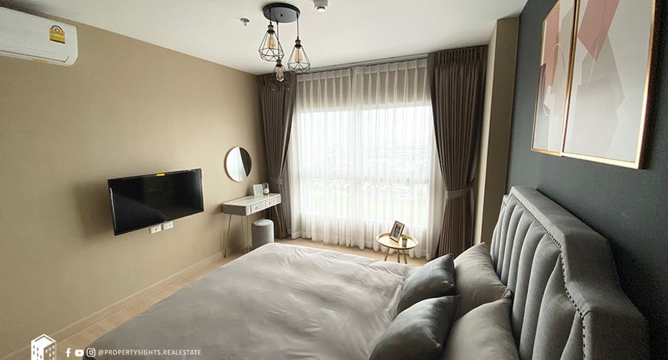 For rent 2 bedrooms condo in Huai Khwang, Bangkok