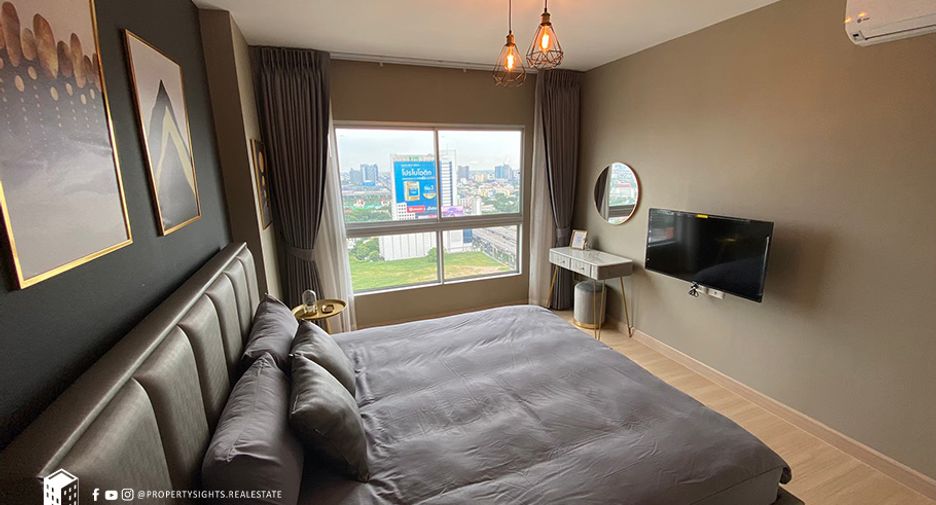 For rent 2 bedrooms condo in Huai Khwang, Bangkok