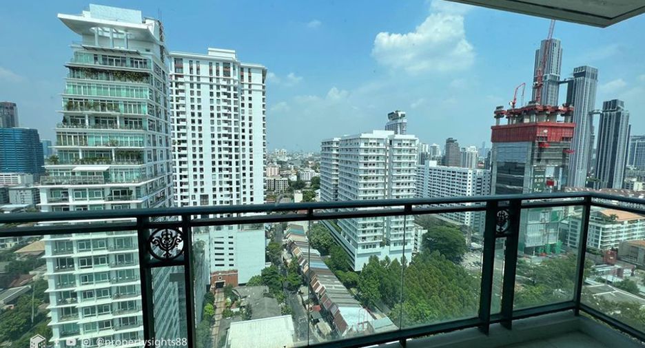 ให้เช่า 2 ห้องนอน คอนโด ใน วัฒนา, กรุงเทพฯ