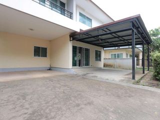 Casa en alquiler de 3 habitaciones en Saraphi, Chiang Mai