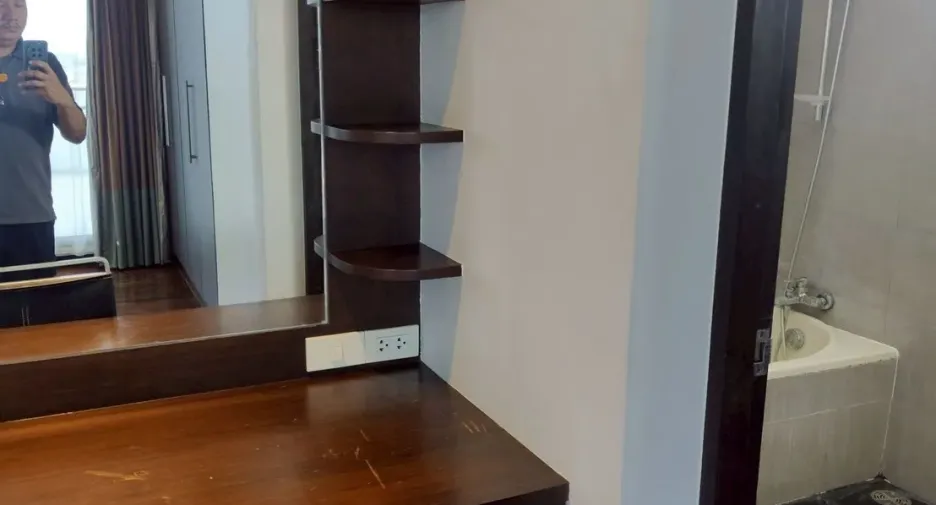 Condo en alquiler de 2 habitaciones en Phra Khanong, Bangkok
